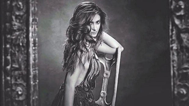 Ileana D'Cruz Very Hot Stunning Pics