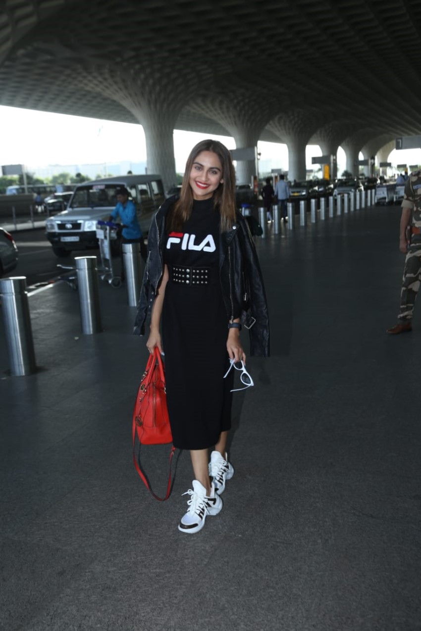 Krystle D'Souza Snapped At Mumbai Airport