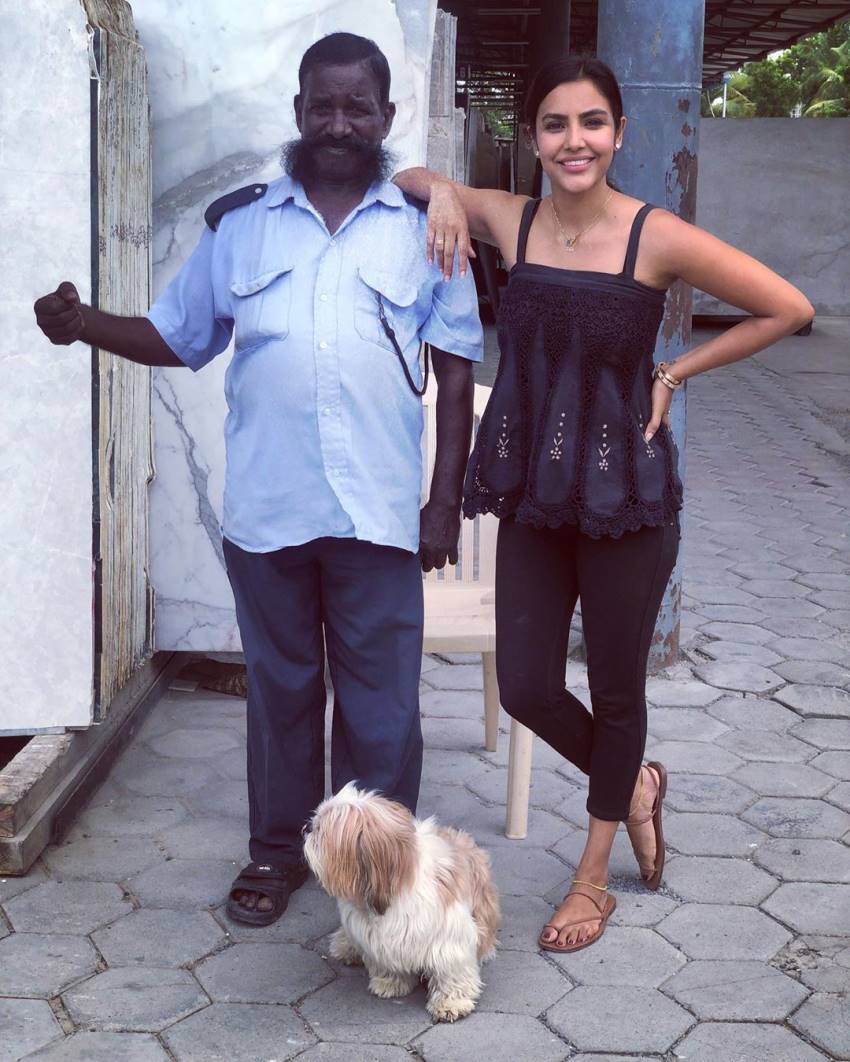 Priya Anand Family unseen rare Photos