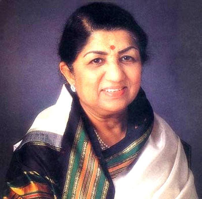 Lata Mangeshkar Unseen Photos