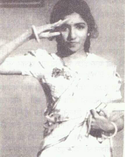 Lata Mangeshkar Unseen Photos