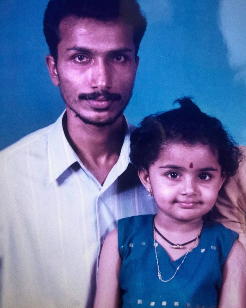 Anupama Parameswaran Family And Unseen Childhood Photos