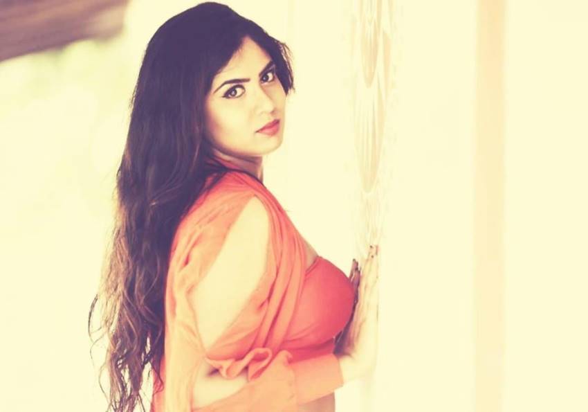 Bigg Boss Kannada Season 7 Contestant Chaithra Kotoor Unseen And Rare Photos