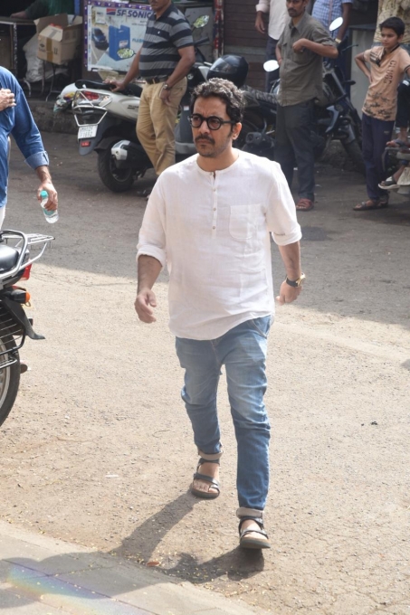Celebs At Kushal Punjabi Funeral