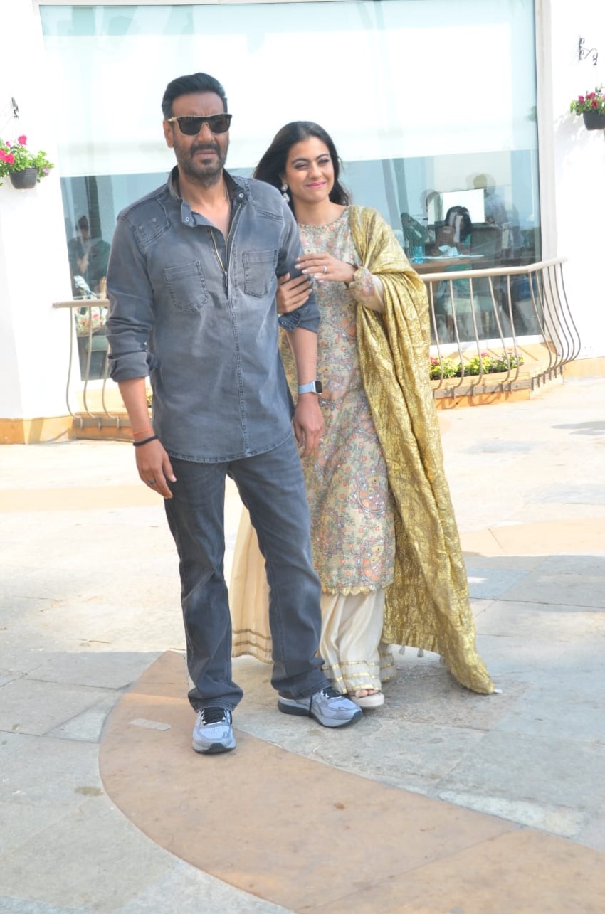Ajay Devgn and Kajol snapped at Sun n Sand hotel promoting the film Tanhaji – The Unsung Warrior