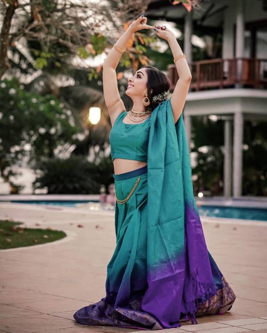 Utthara Unni Engagement Photos