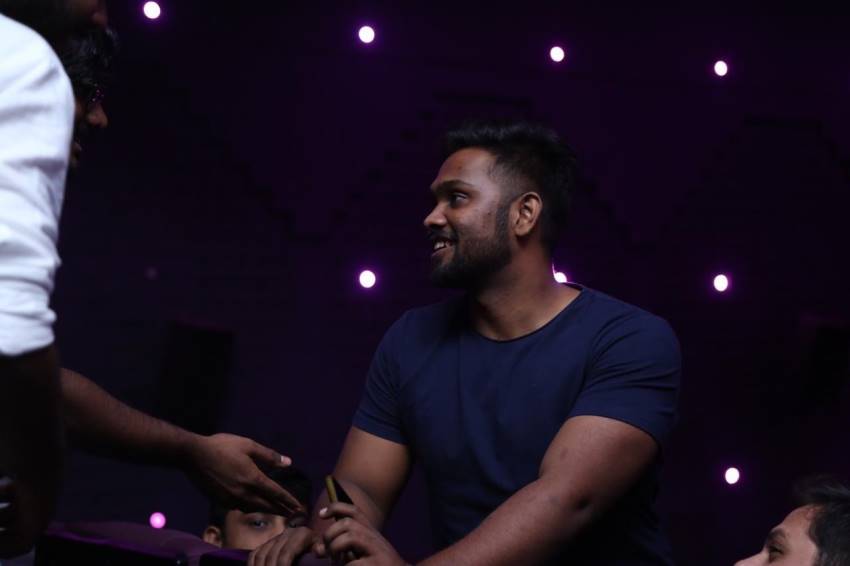 FDFS Celebration Naan Sirithal