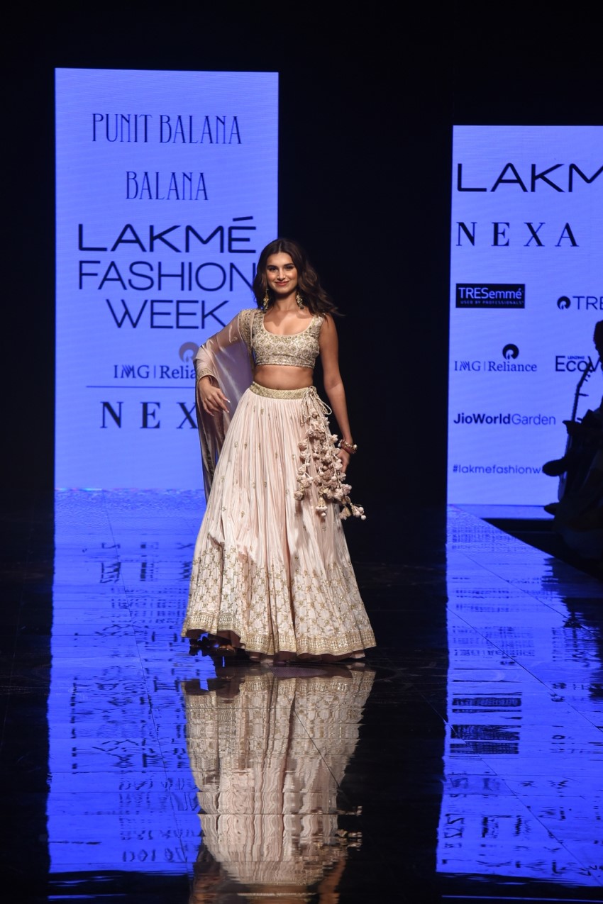 Tara Sutaria walks the Ramp at Lakme Fashion Week 2020