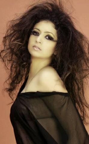 Cricketer Mohammed Shami’s wife Hasin Jahan Latest Photoshoot Goes viral on Internet