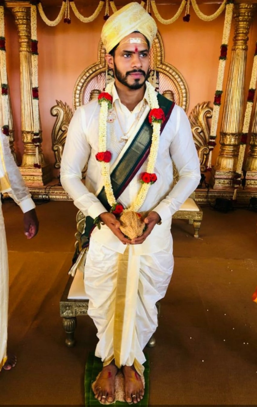 Nikhil Kumaraswamy And Revathi Marriage Photos