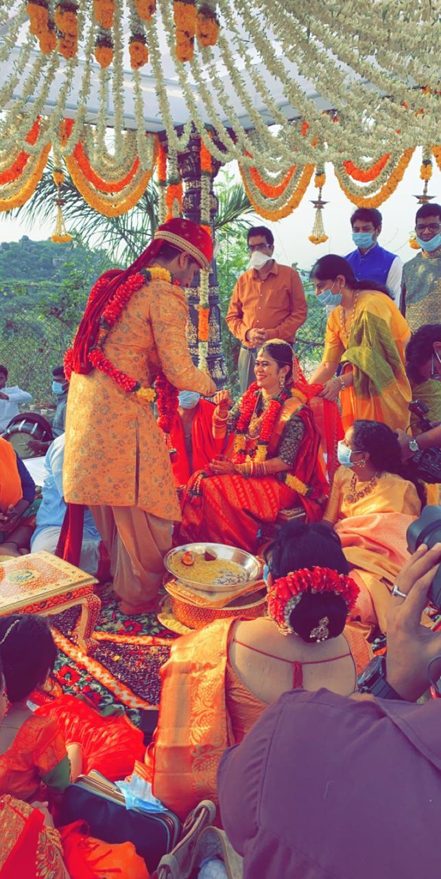 Actor Nikhil Siddharth And Pallavi Marriage Photos