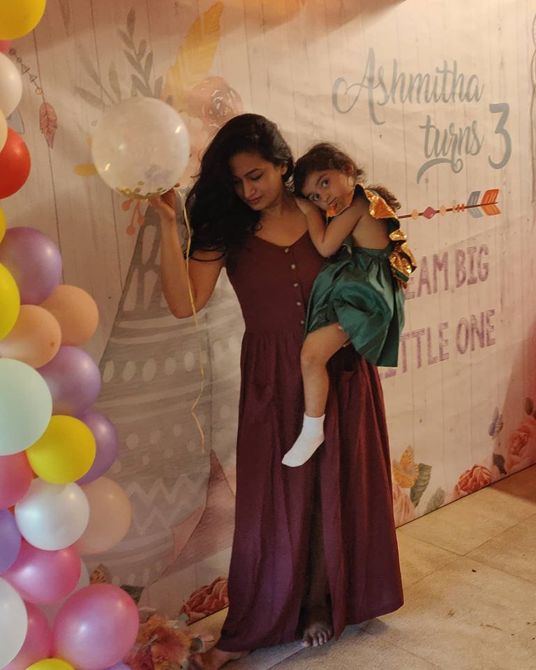 Shwetha Srivatsav Daughter 3rd Birthday Celebration