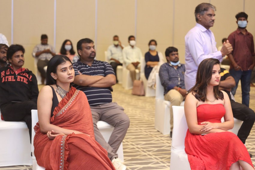 Orey Bujjigaa Movie Pre-Release Event