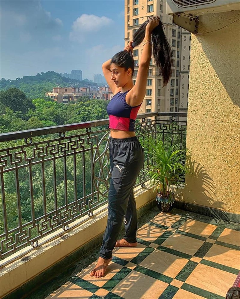 Indian Cricket Bowler Yuzvendra Chahal Wife Dhanashree Verma Viral Photos