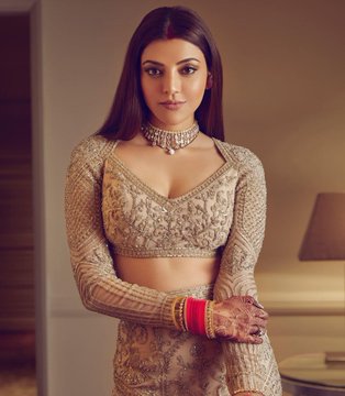 Kajal Agarwal And Gautam Kitchlu Viral Wedding Photos