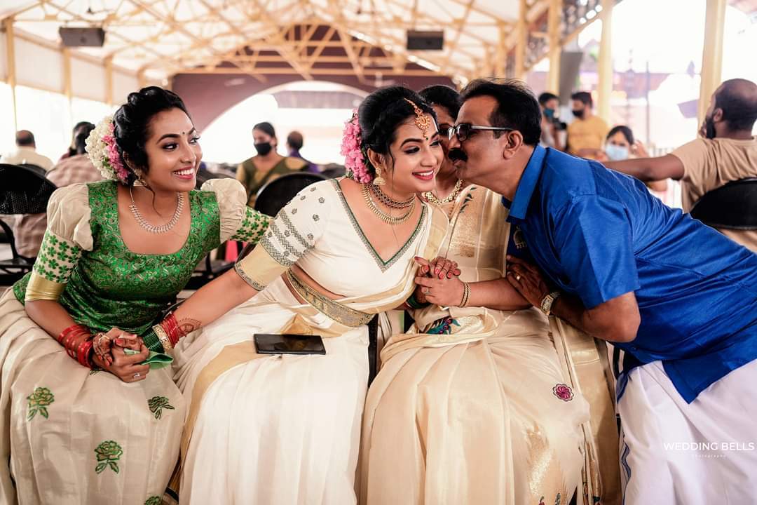 Saranya Anand And Manesh Wedding