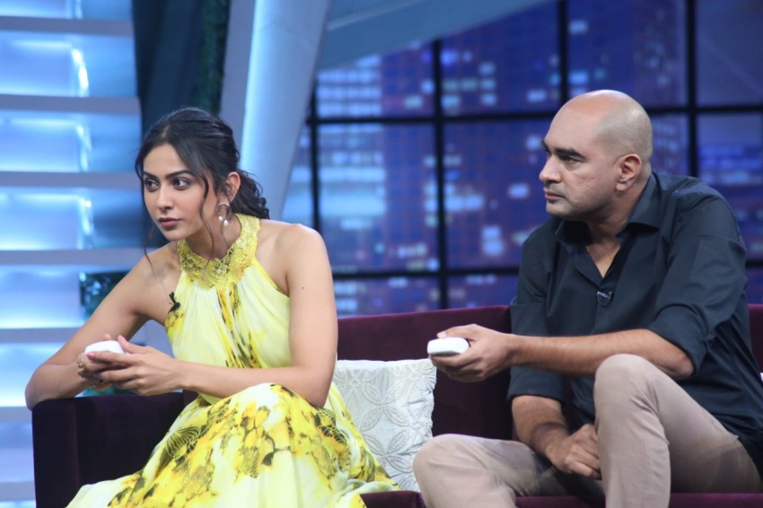 Rakul Preet Singh and Director Krish from the sets of Sam Jam
