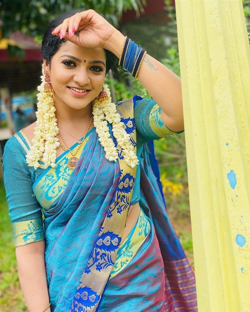 Tamil Actress Pandian Stores Fame Chitra kamaraj Rare And Unseen