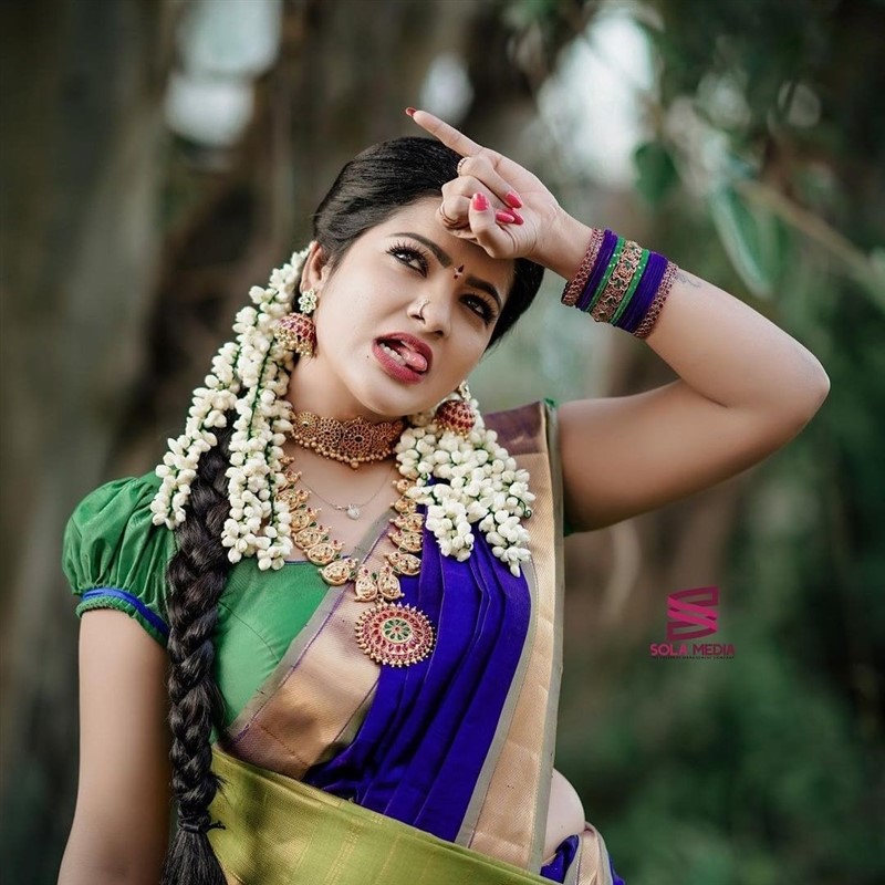 Tamil Actress Pandian Stores Fame Chitra kamaraj Rare And Unseen