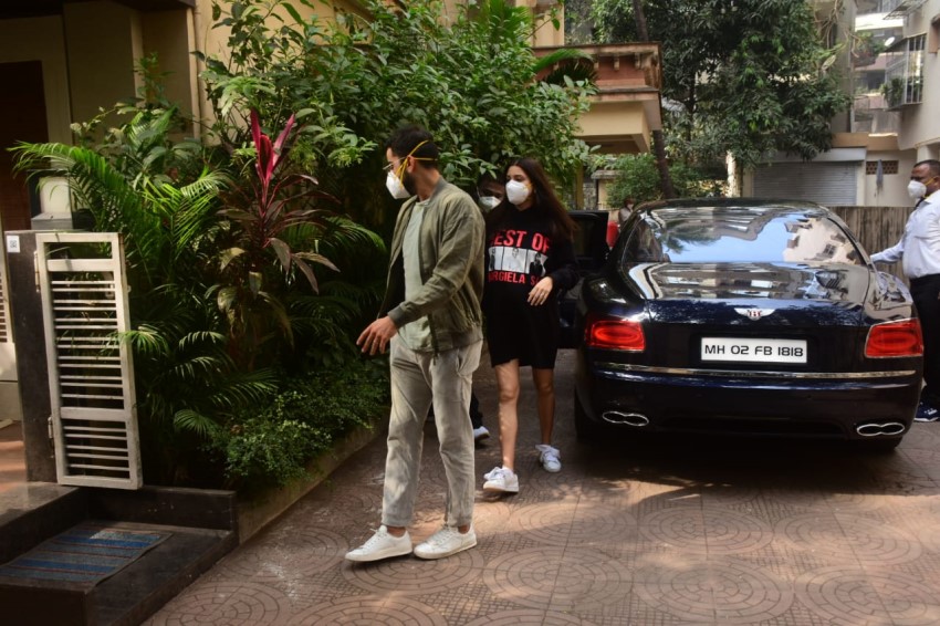 Anushka Sharma and Virat Kohli snapped at a clinic in Bandra