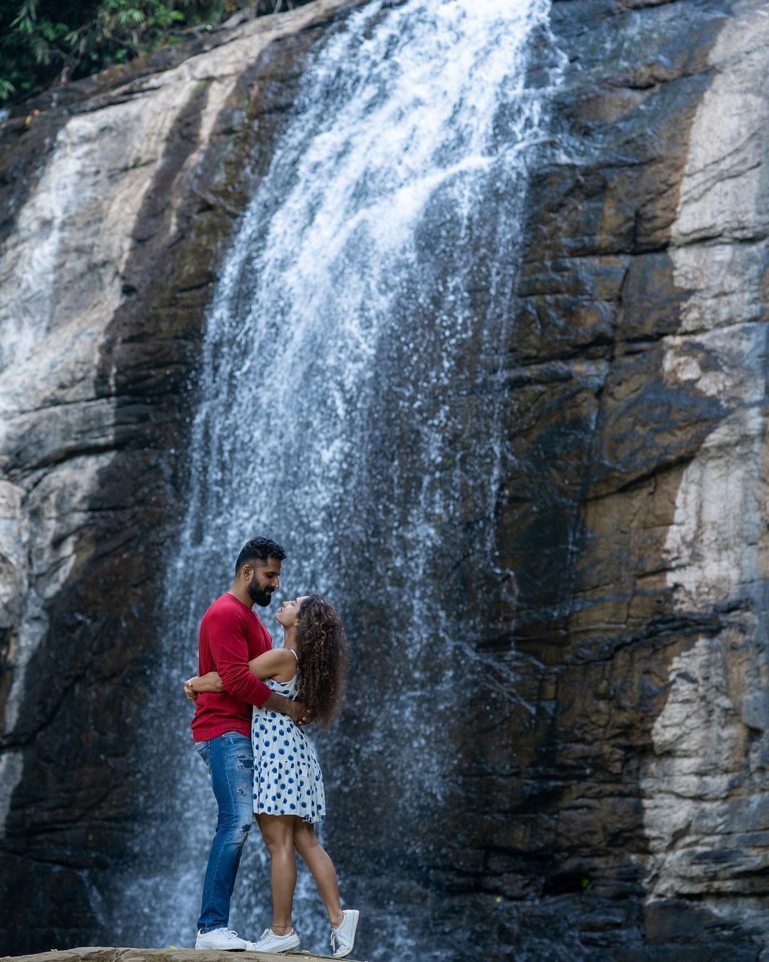 Actor John kokken And Pooja Ramachandran 2021 Romantic Holiday