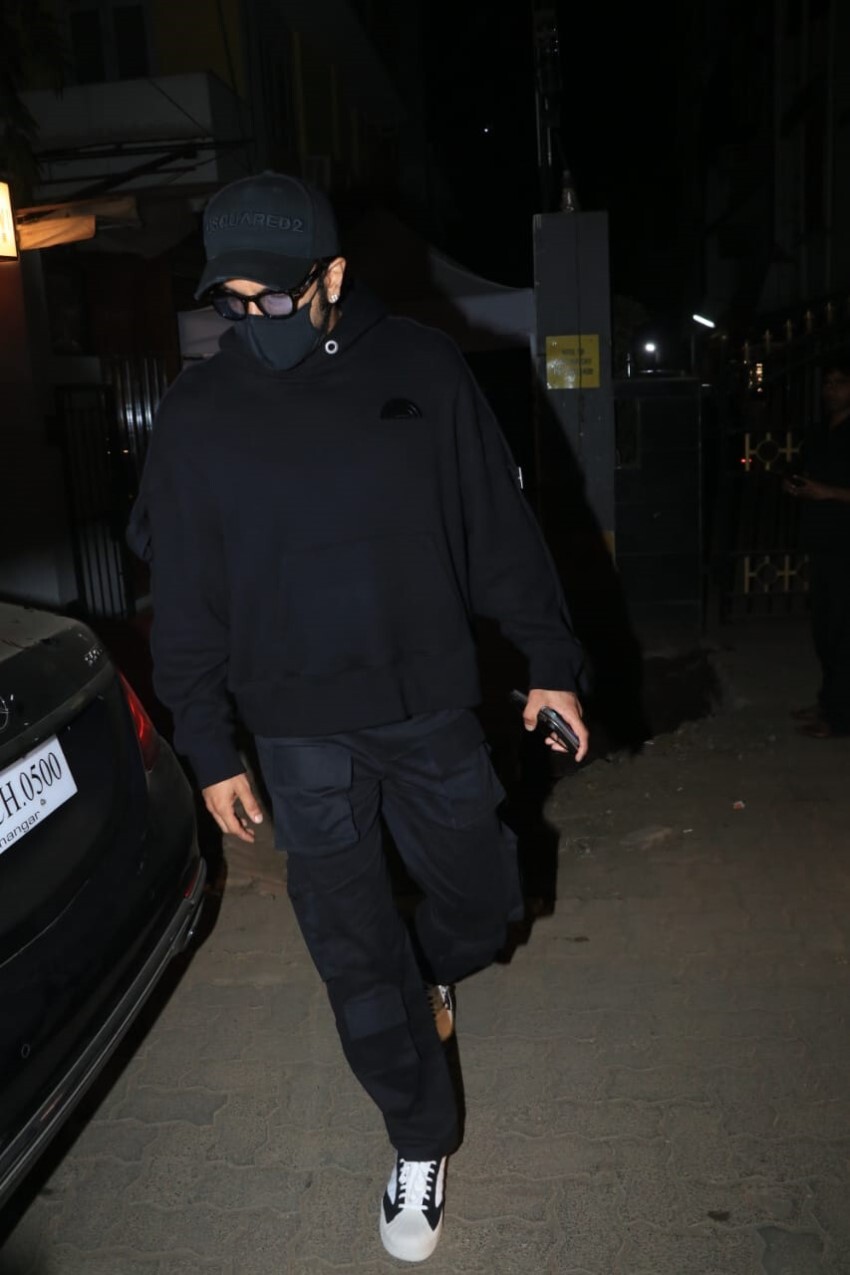Deepika Padukone & Ranveer Singh spotted at Izumi in Bandra
