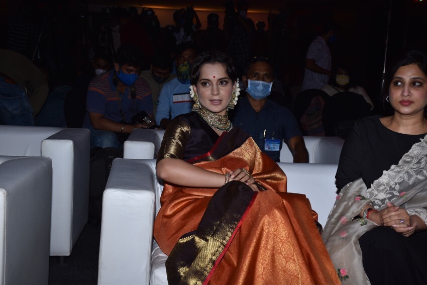 Kangana Ranaut & Others At The Trailer Launch Of Thalaivi