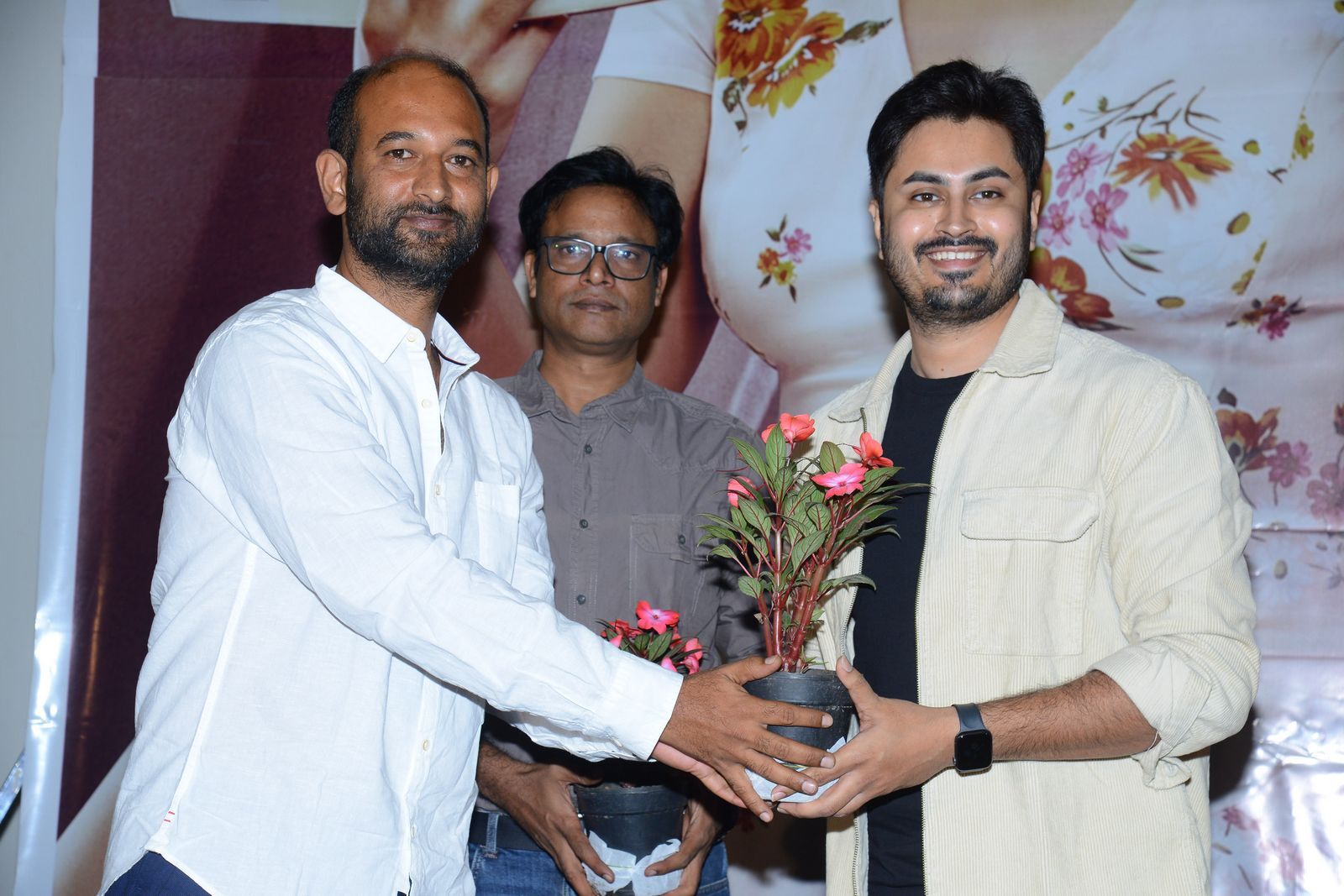 Love Life Pakodi Movie Trailer launch