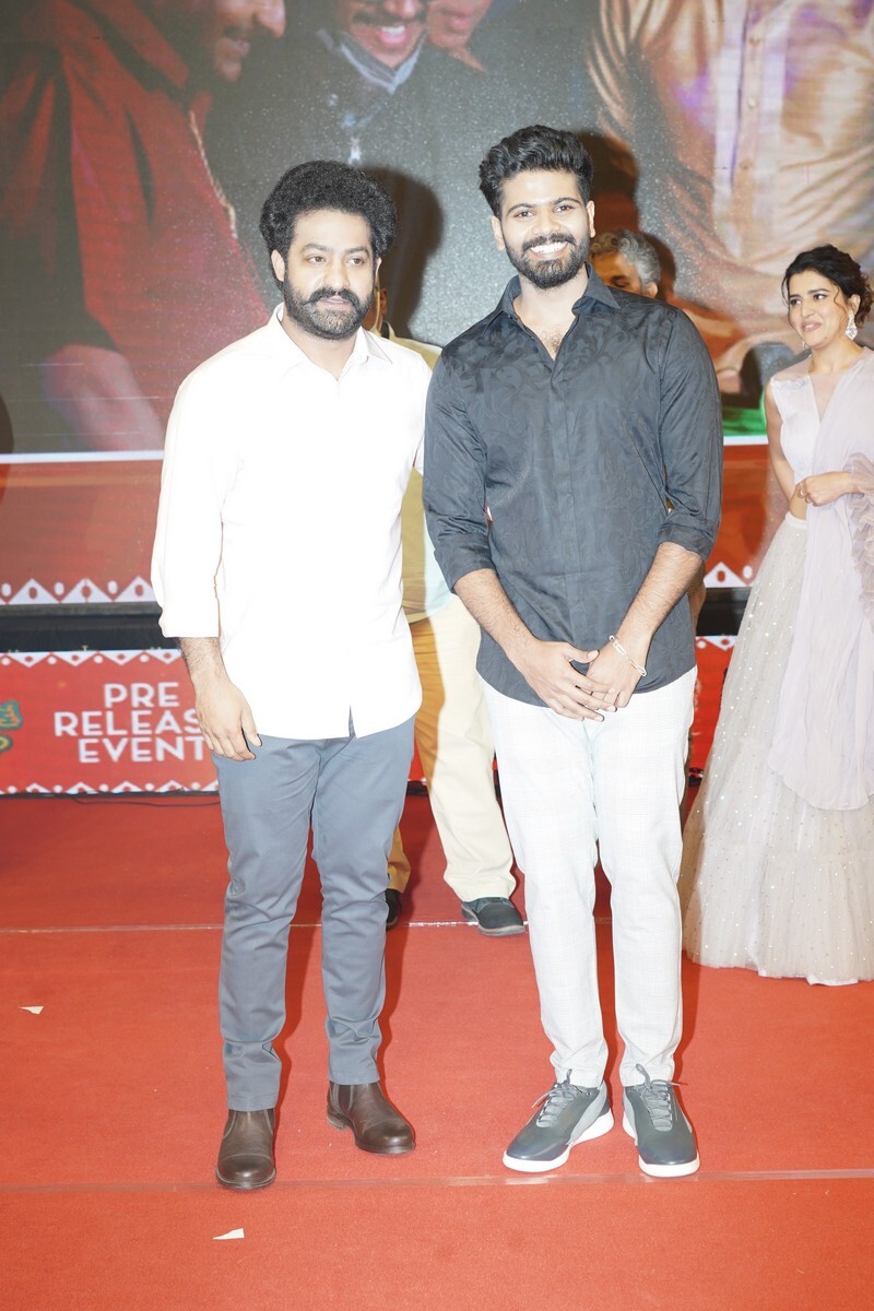 Telavarithe Guruvaram Movie Pre Release