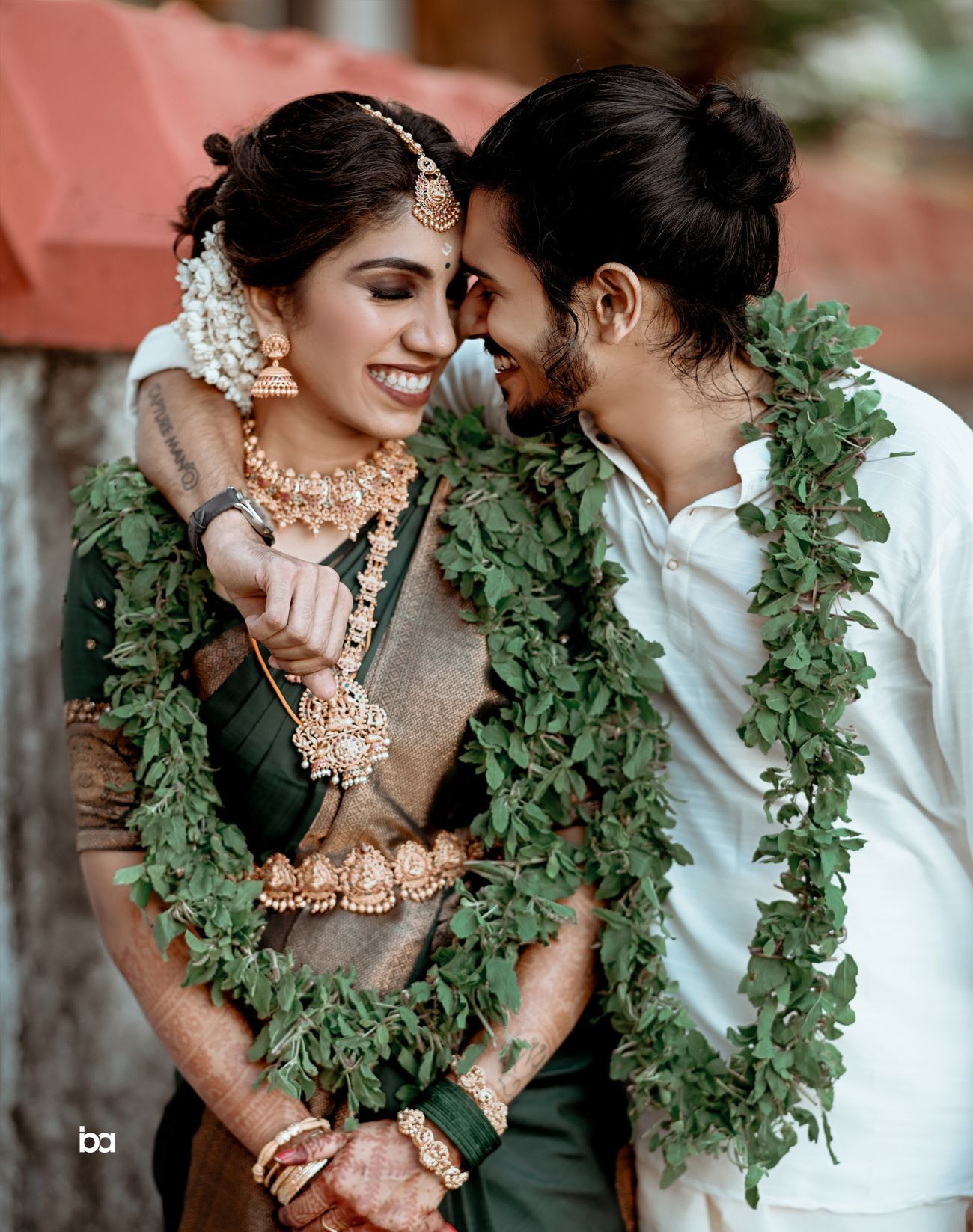 Viral Photoshoot of Kochi Photographer Couple Wedding With 50 Guest