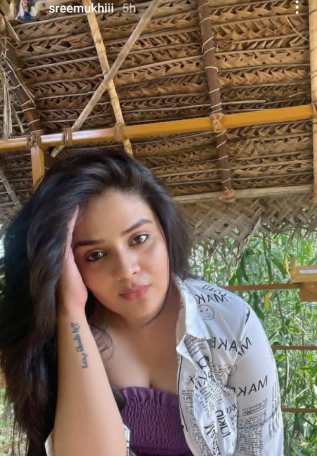 యాంకర్ శ్రీముఖి అందాల విందు.. ఇంతకు ముందెన్నడూ చూడని హాట్ ఫొటోలతో రచ్చ