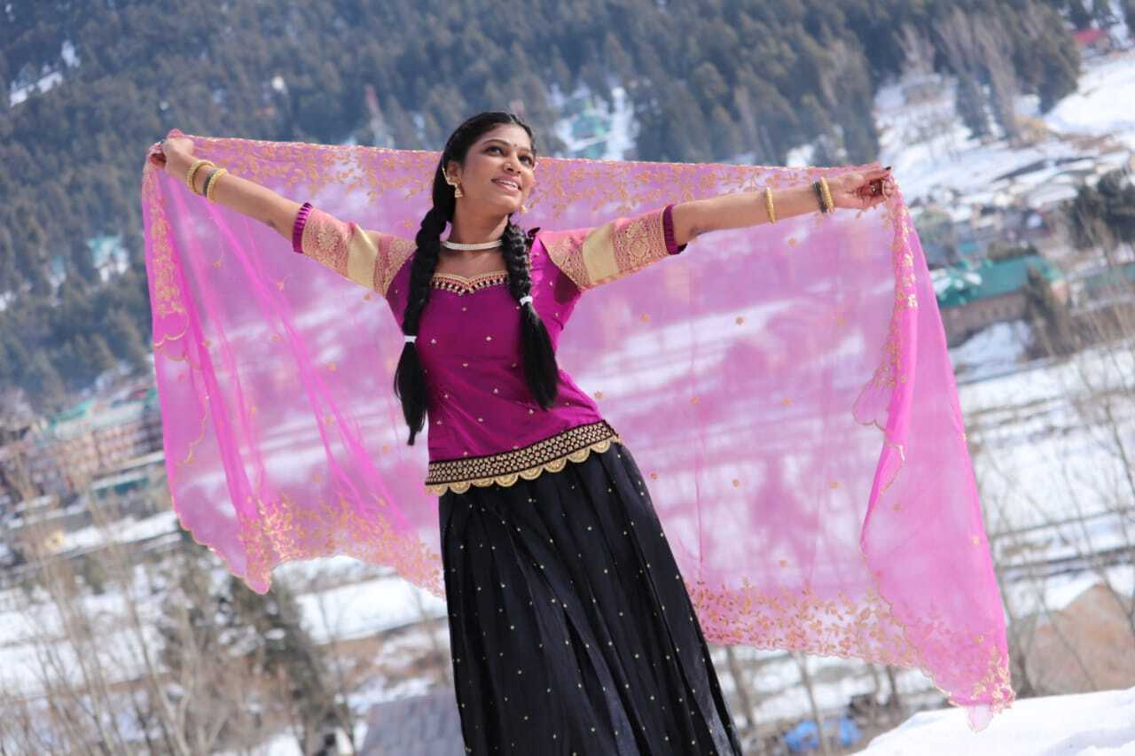 హీరోయిన్‌గా నట్టి కరుణ టాలీవుడ్ ఎంట్రీ.. DSJ దెయ్యంతో సహజీవనం