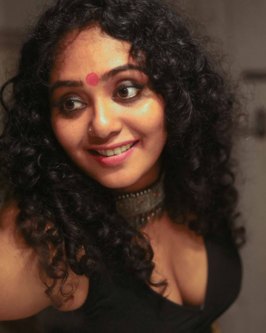 ഗ്ലാമറസായി നടി ഹിമ ശങ്കർ ചിത്രങ്ങൾ കാണാം