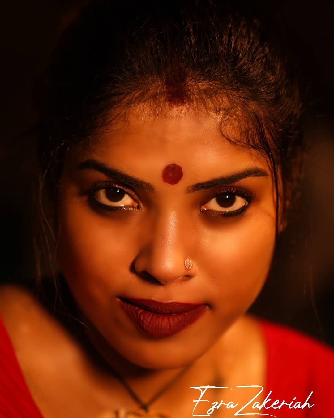 ഇത് ദിയ സന തന്നെയോ? കിടിലന്‍ മേക്കോവറില്‍ ബിഗ് ബോസ് താരം