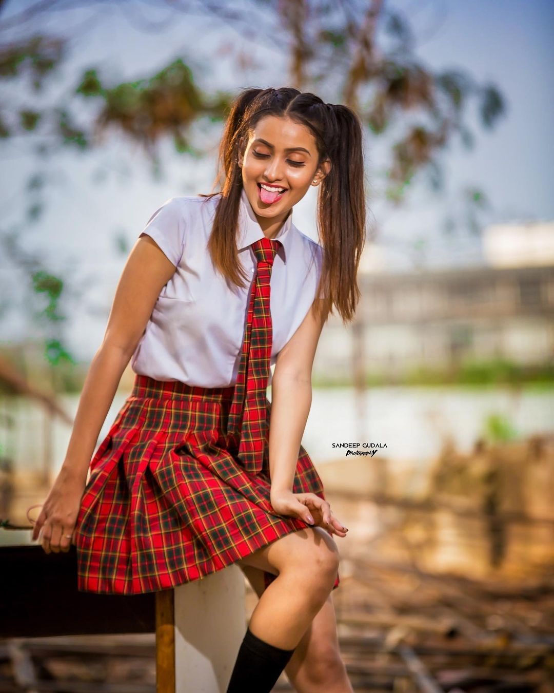 Dhee Fame Deepika Pilli అందాల విందు.. మోడ్రన్ డ్రెస్‌లో ఇలా ఎప్పుడైనా చూశారా?
