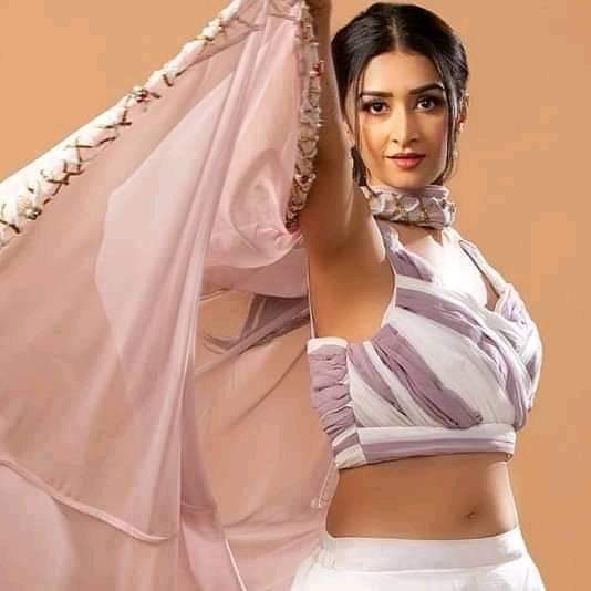 Farnaz Shetty Unseen And Rare