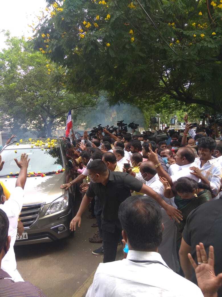 Rajinikanth Renames RRM to Fans Welfare Association