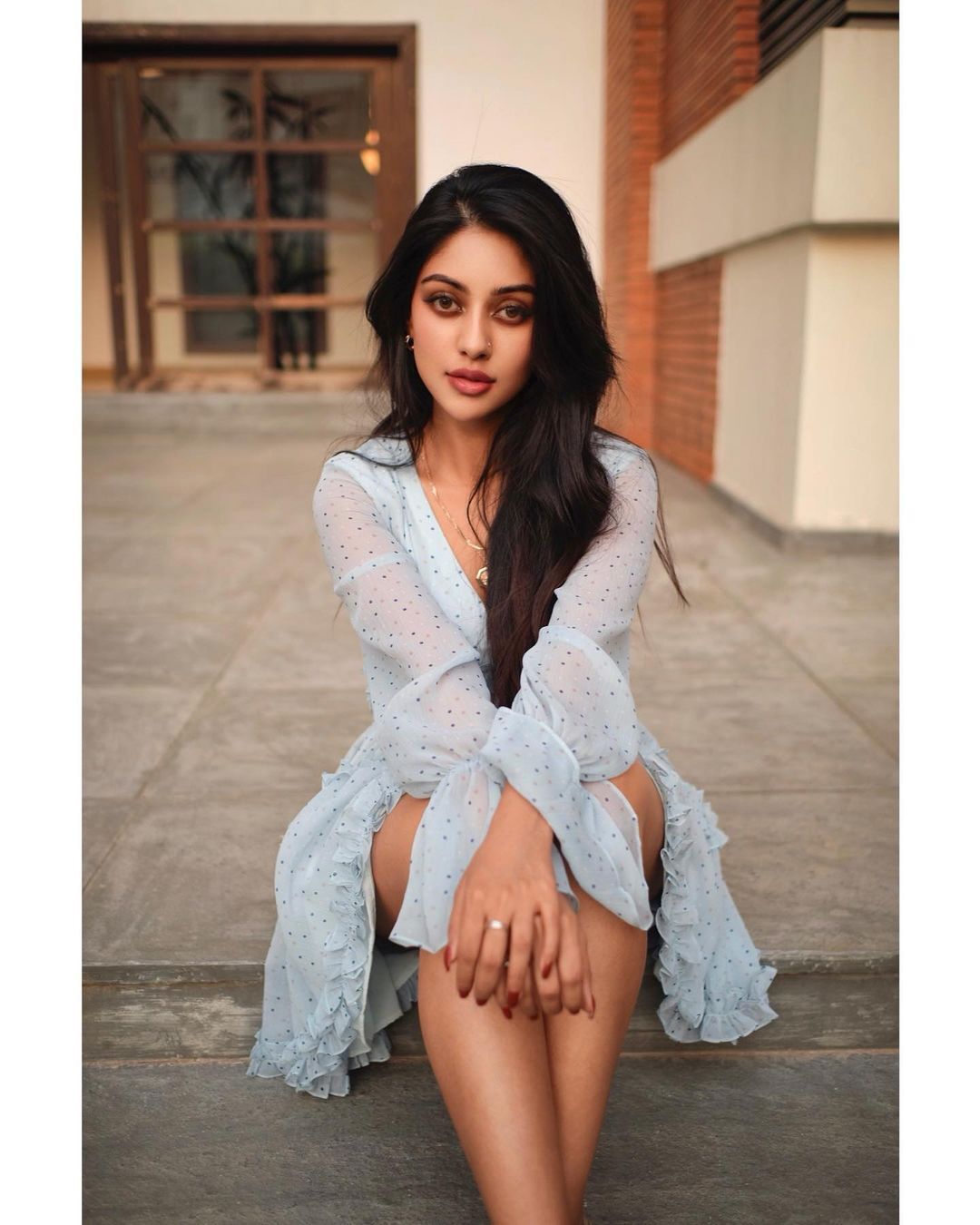 Anu Emmanuel లేటేస్ట్ గ్లామరస్ ఫోటోషూట్.. వైరల్‌గా రేర్ ఫోటోస్!