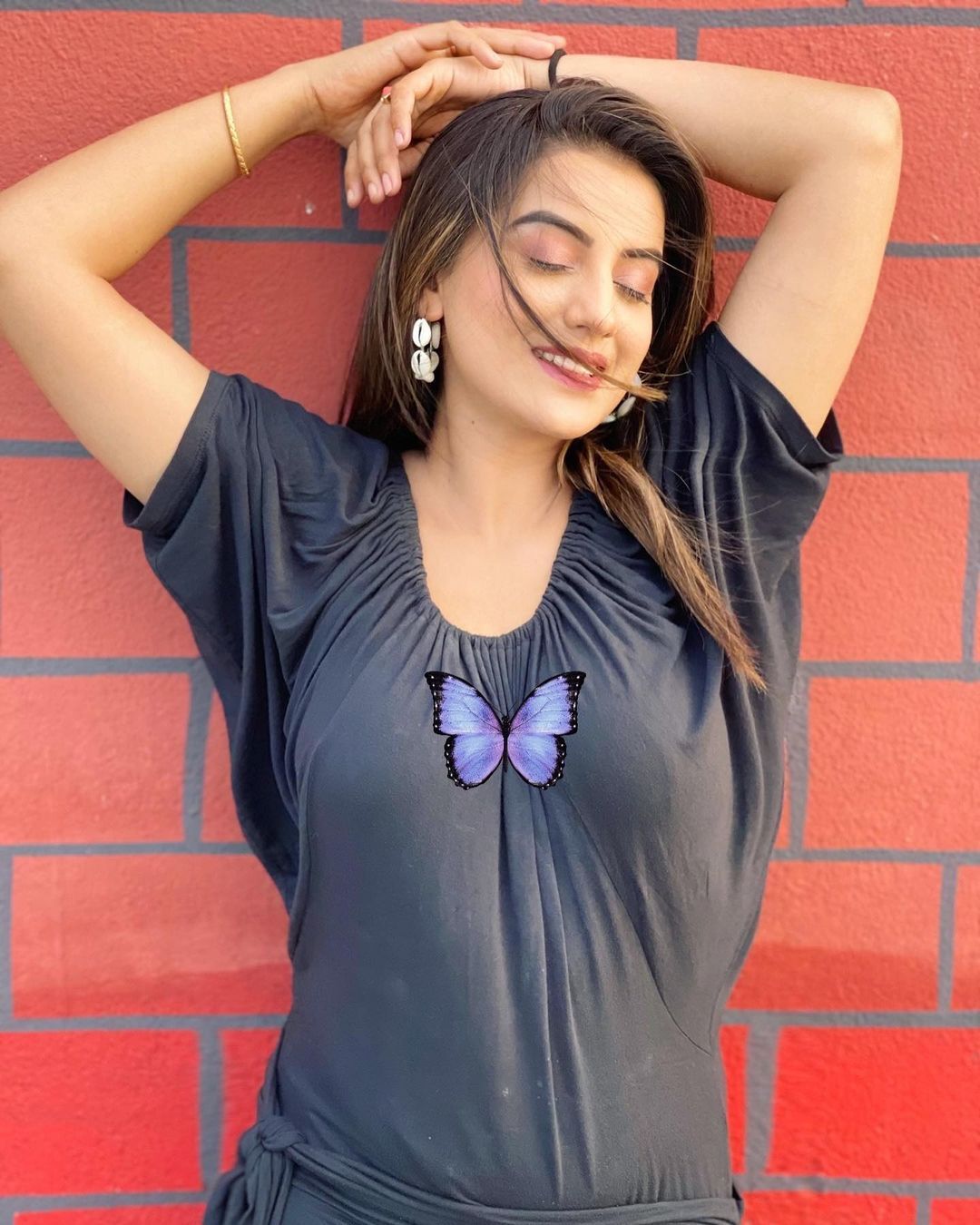 Bhojpuri Diva And Bigg Boss OTT Contestant Akshara Singh’s Glamourous Pictures