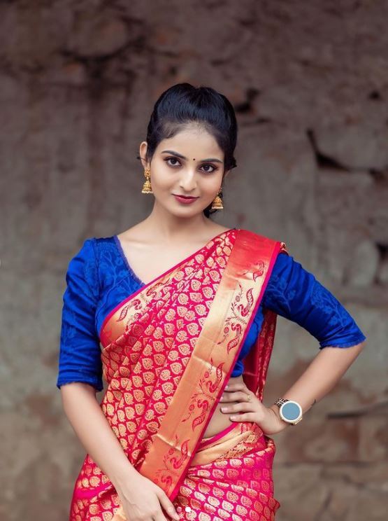 బాత్‌టబ్‌లో తడిసిన అందాలతో అనన్య నాగళ్ల రచ్చ: తెలుగు పిల్లను ఇంత ఘాటుగా ఎప్పుడూ చూసుండరు!