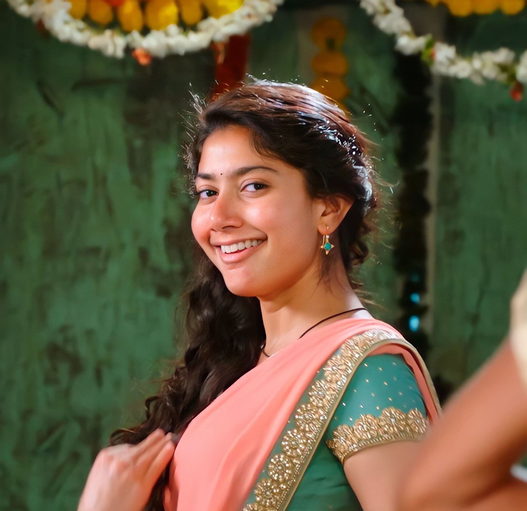  Sai Pallavi తో నాగచైతన్య కెమిస్ట్రీ అదుర్స్.. వెండితెర మీద ఇక సారంగ ధరియే!