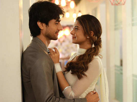 These Throwback Pictures Of Jennifer Winget & Harshad Chopda Will Remind You Of Bepannaah Days!