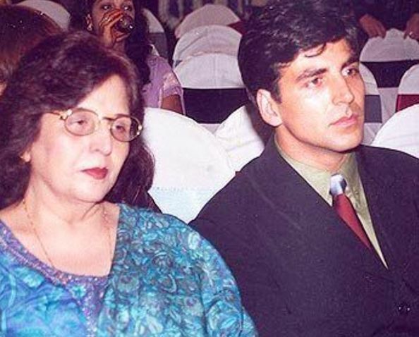 Akshay Kumar's Mother Dies: See Their Unseen Pictures Together