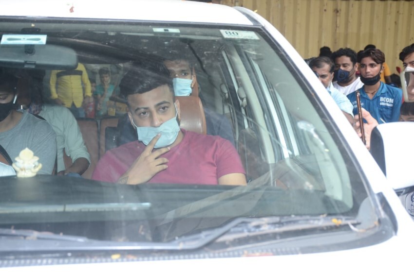 Celebs Pay Last Respects To Sidharth Shukla