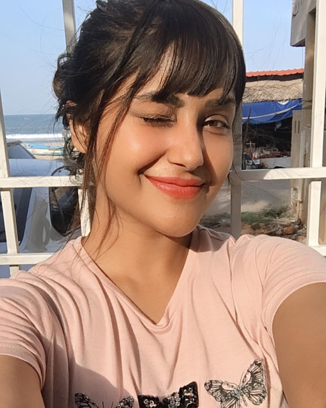 സ്റ്റൈലൻ ലുക്കിൽ  ശ്രിത ശിവദാസ്, ചിത്രം നോക്കൂ