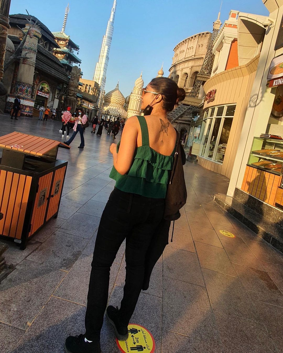 സ്റ്റൈലൻ ലുക്കിൽ  ശ്രിത ശിവദാസ്, ചിത്രം നോക്കൂ