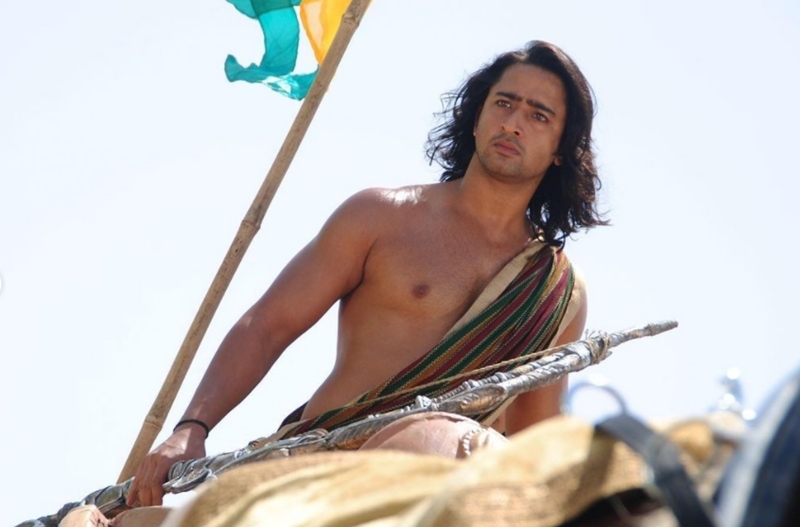 Shaheer Sheikh’s BTS Pictures From Mahabharat Are Unmissable