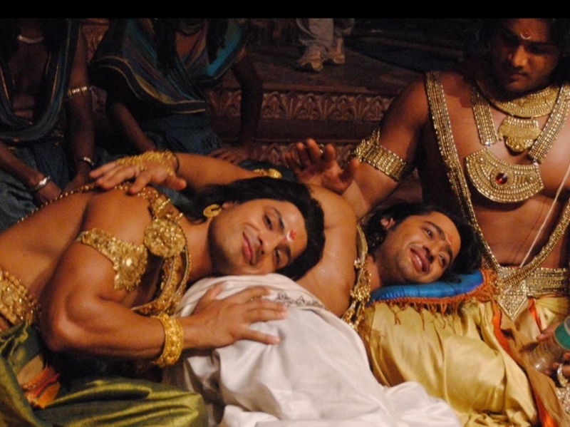 Shaheer Sheikh’s BTS Pictures From Mahabharat Are Unmissable