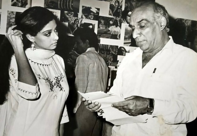 Sridevi, Rishi Kapoor & Vinod Khanna's Unseen Photos From Chandni Days