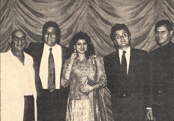 Sridevi, Rishi Kapoor & Vinod Khanna's Unseen Photos From Chandni Days